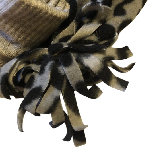 Basic Edition Girls Winter Fleece Hat & Mitten 2 Pc Set Gray Black Leopard Print - Picture 4 of 4